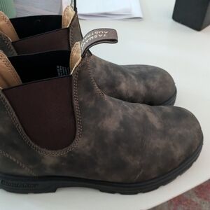 Blundstone 585 Rustic Brown 8US, 7AUz